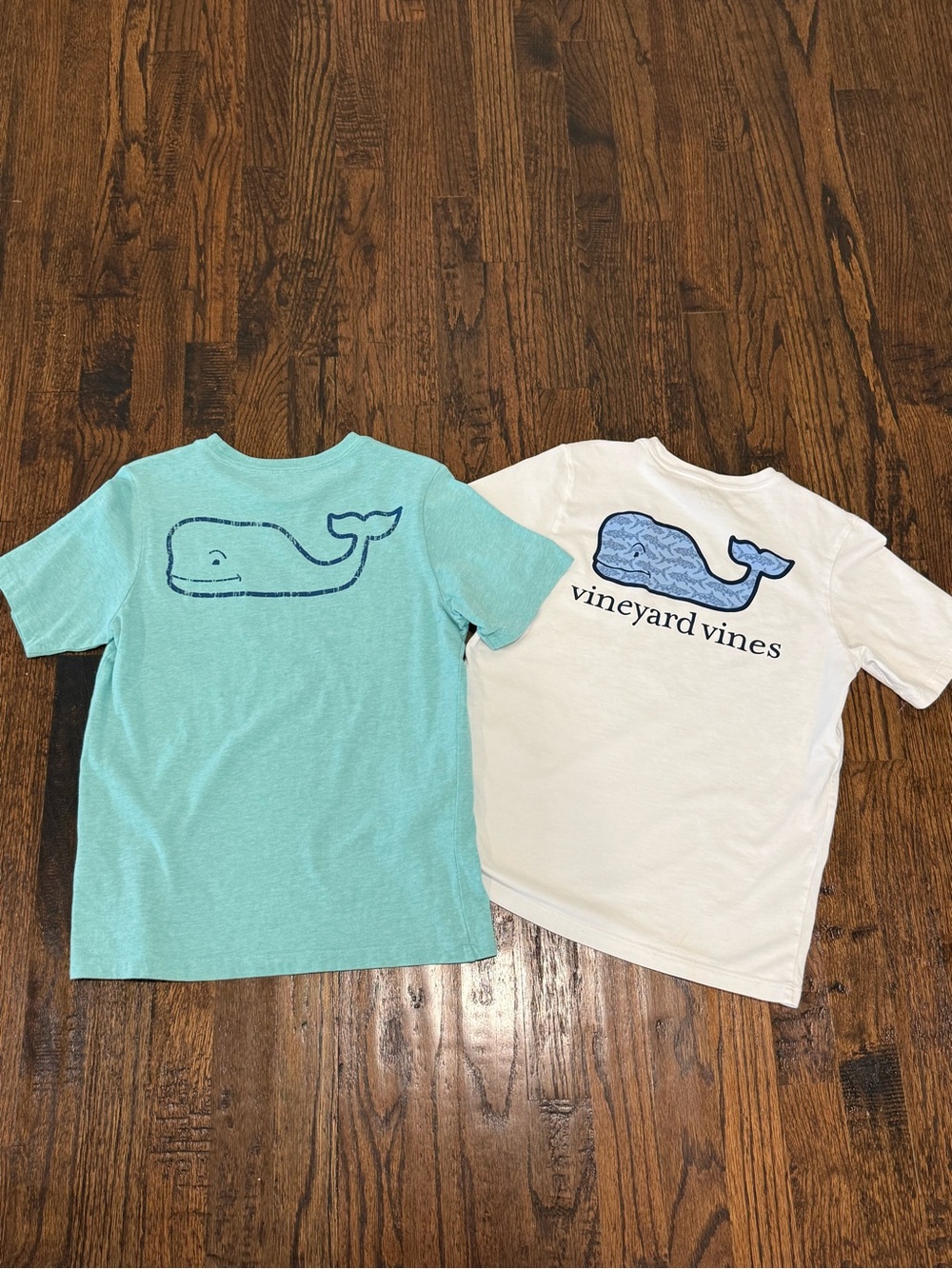Vineyard Vines Whale Short sleeve T-Shirt Set - Boys Size Small Lot of 2